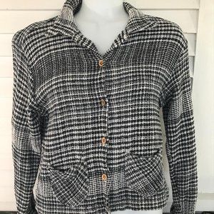 Check me first sz M plaid jacket button front